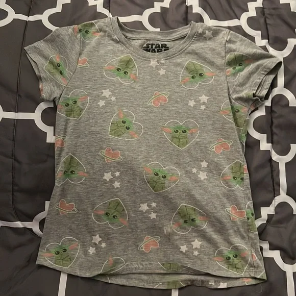 Bundle of Three Star Wars Shirts - Picture 2 of 10